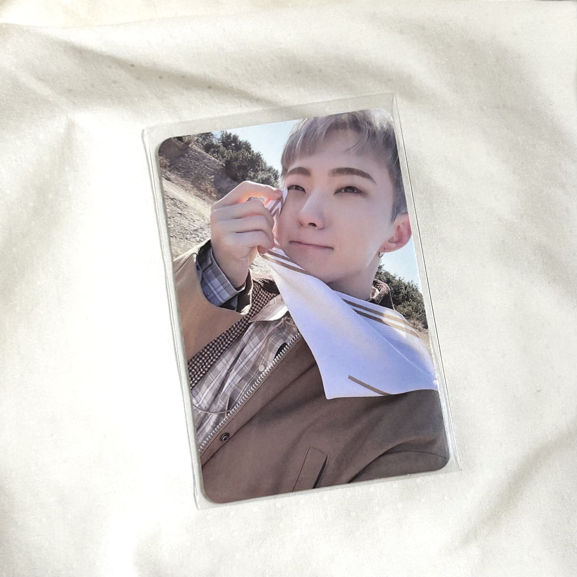 榮｜正四專卡 假哭榮