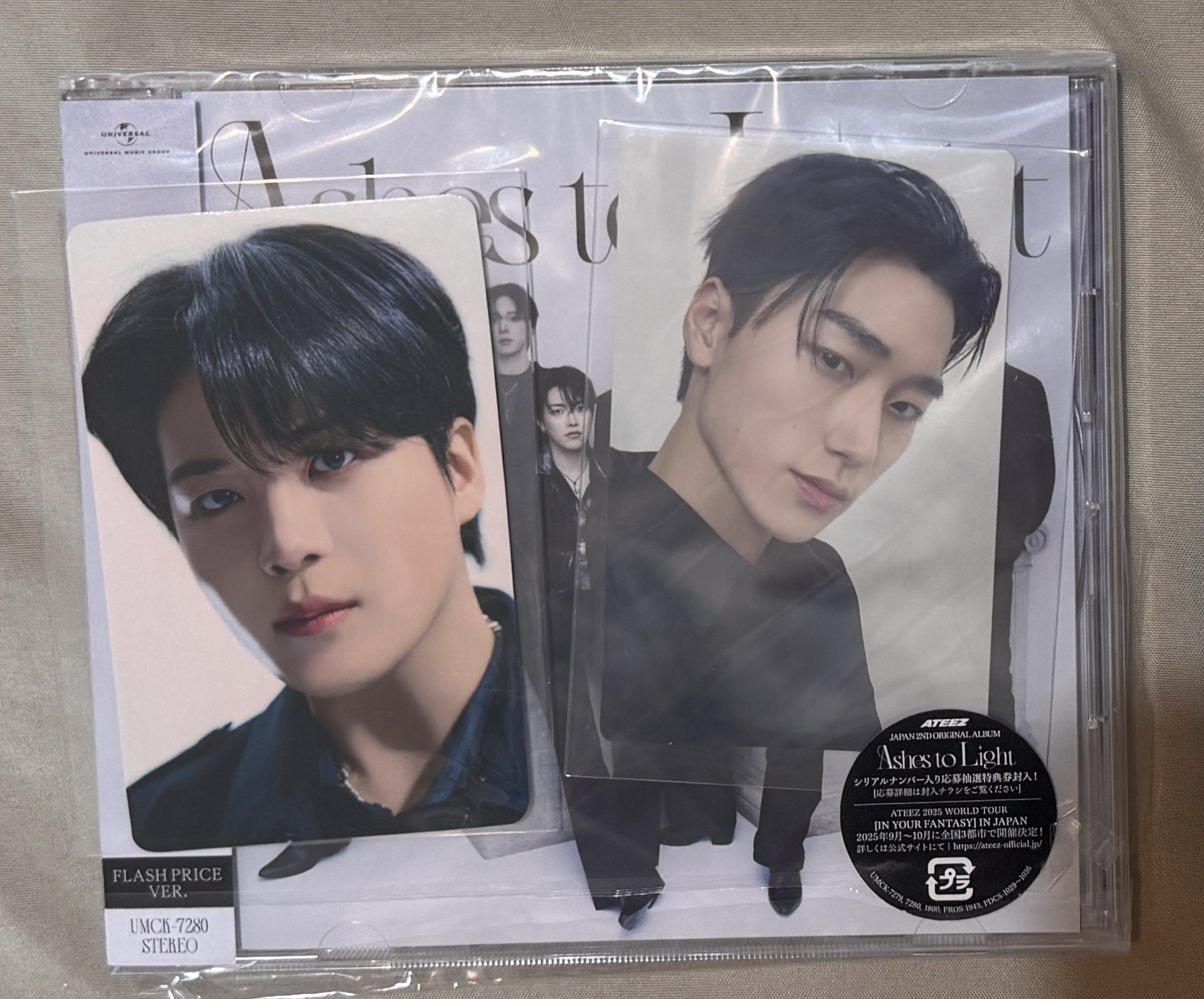 flash盤（特典鍾+專卡傘）