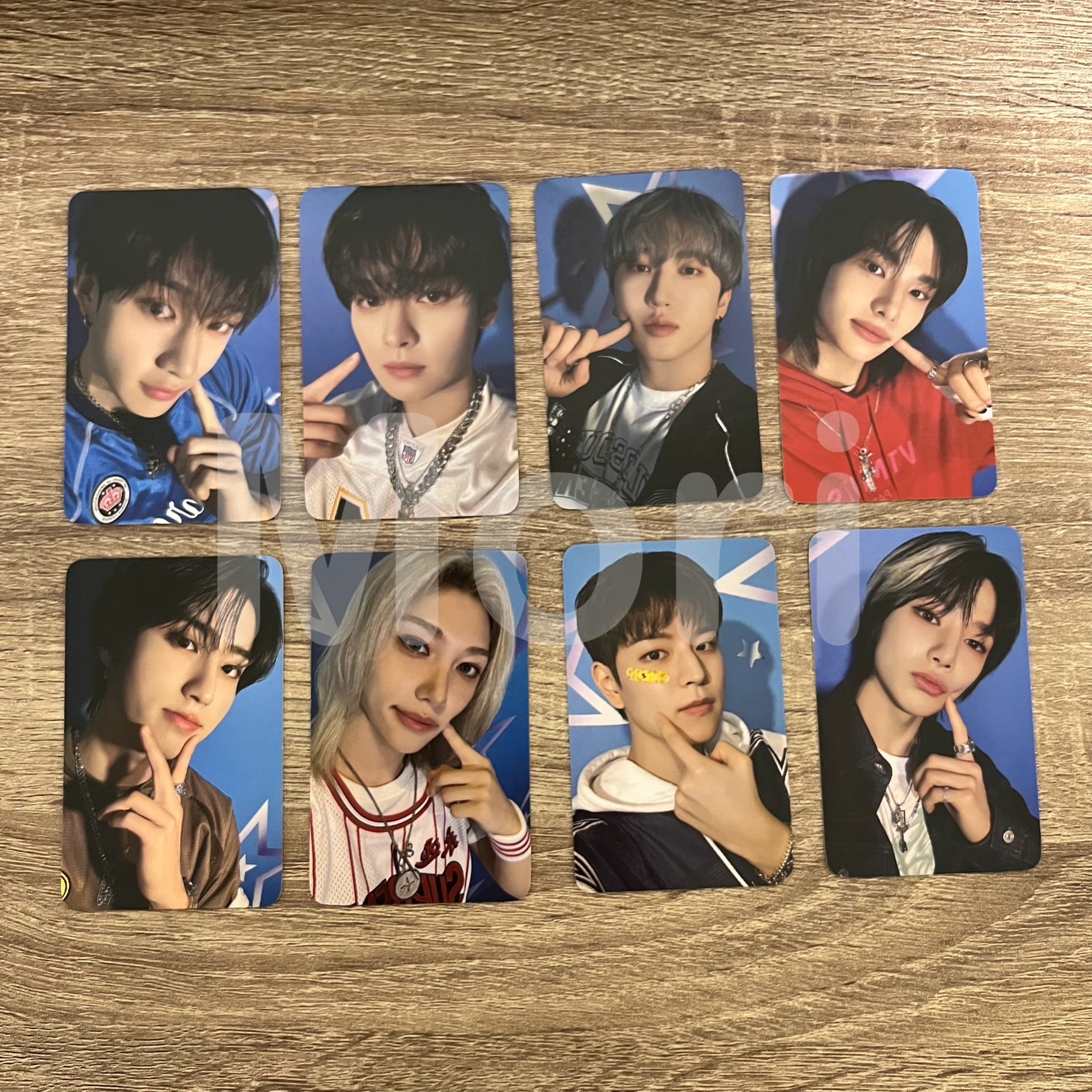 Stray kids 2025年曆 JYP 特典 小卡