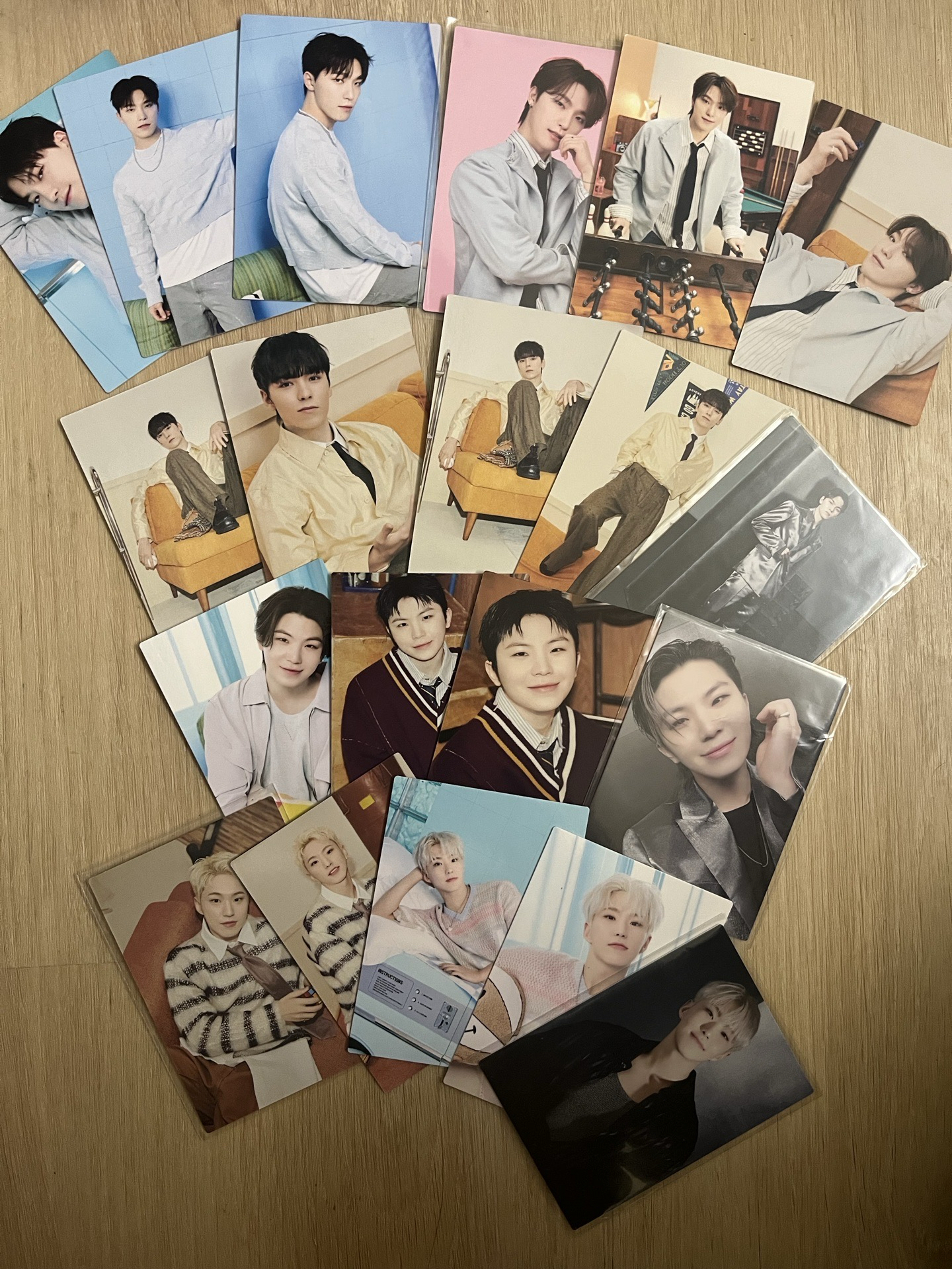 SEVENTEEN HOLIDAY/RIGHT HERE /HOME卡包卡 榮/勳/率/燦