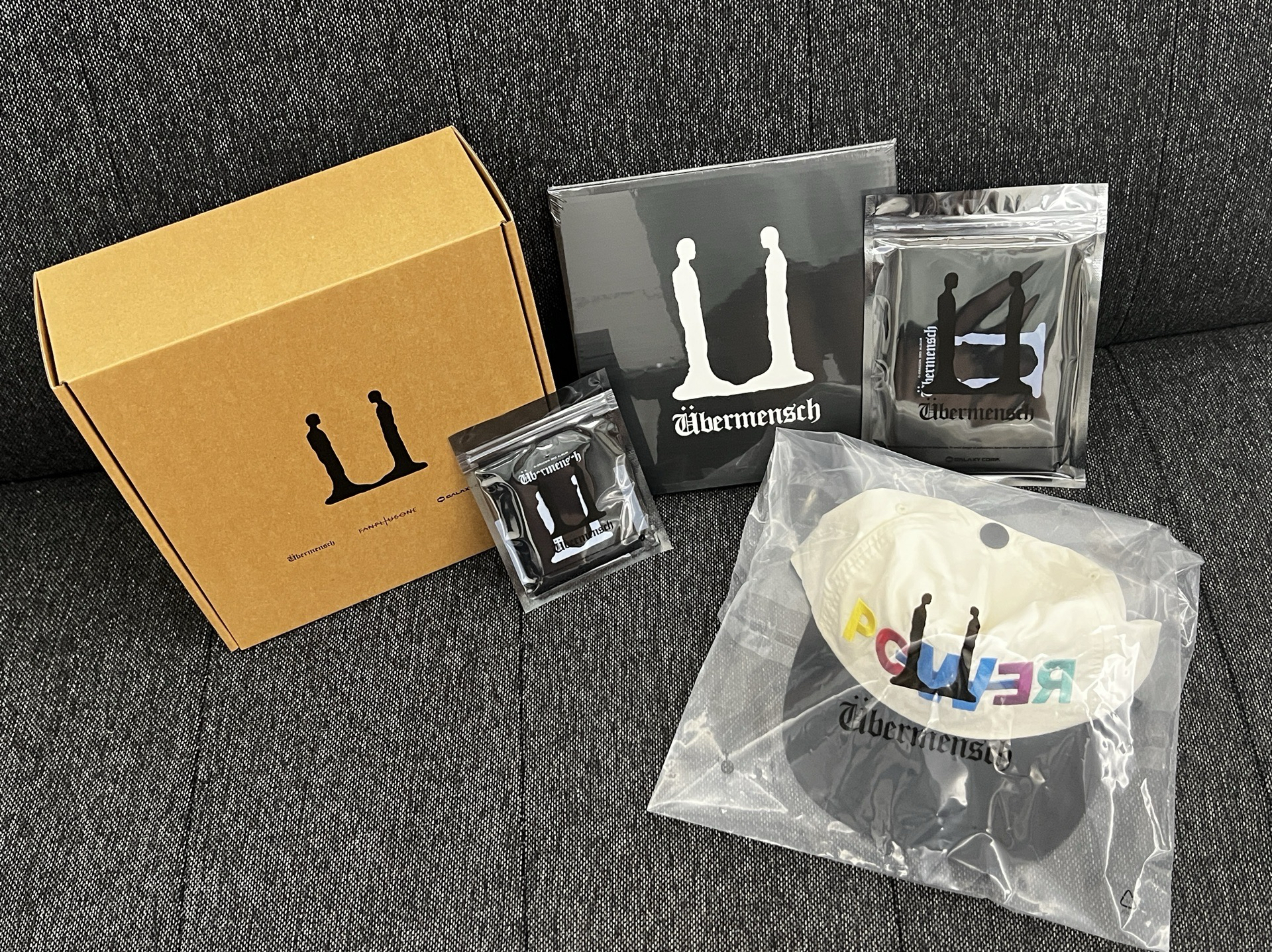 G-Dragon台北展覽4088禮包