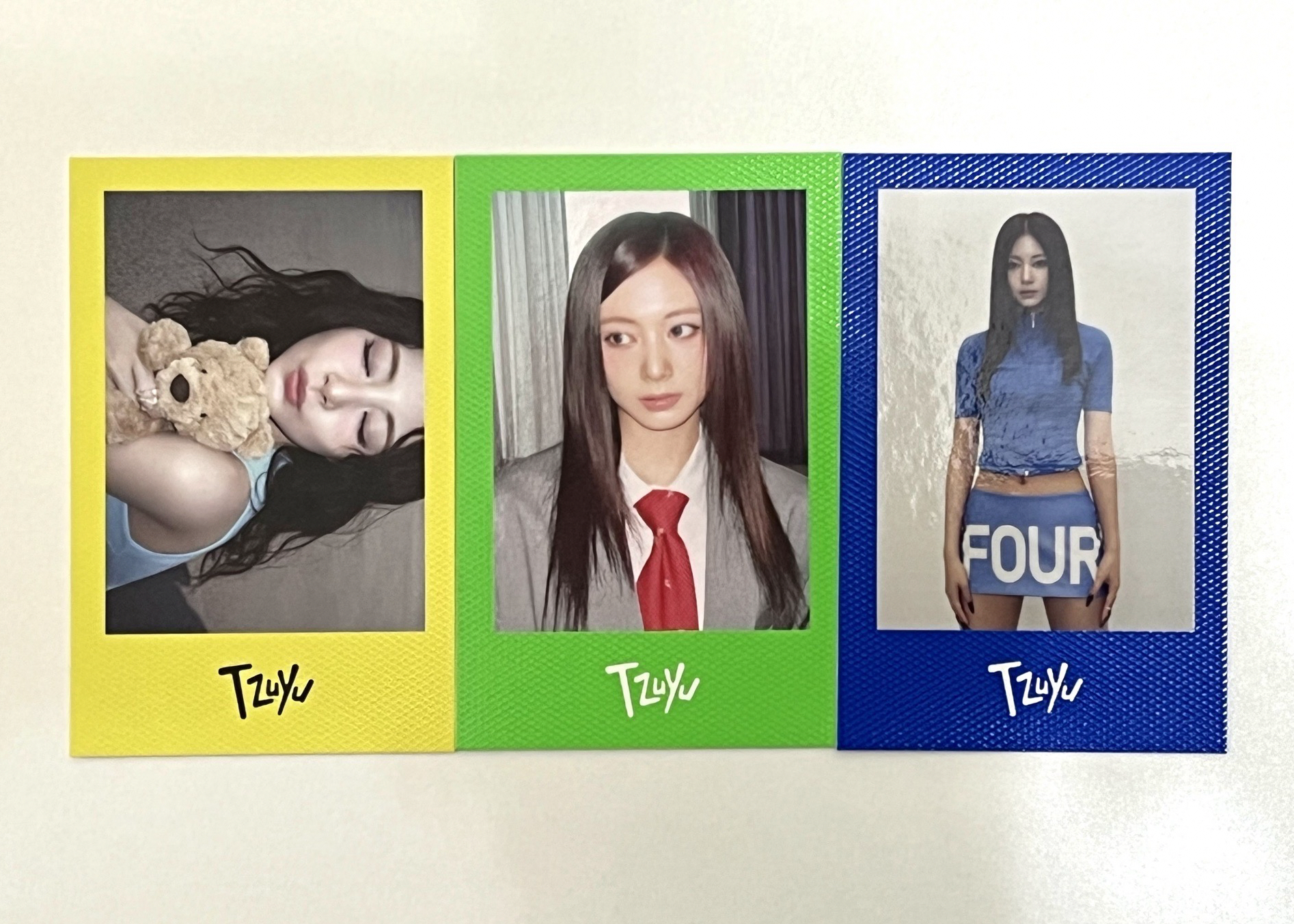 THIS IS FOR｜子瑜 拍立得 & 預售禮