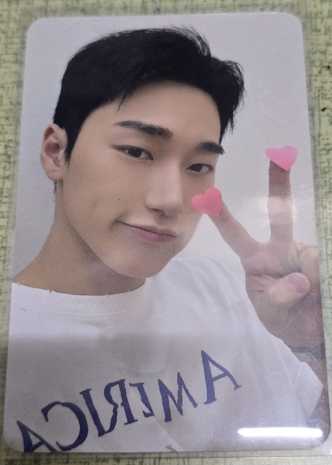 崔傘連比✌️都是愛你的形狀