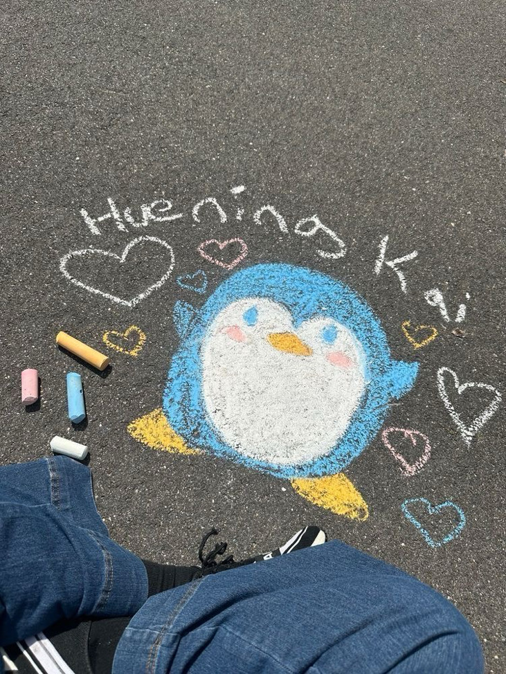 青春企鵝不會夢到休寧凱