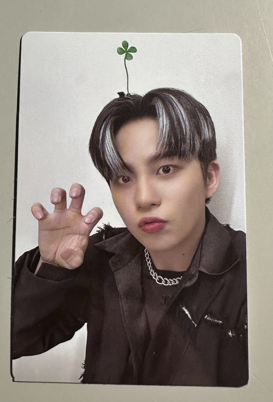 THE WORLD EP.2 : OUTLAW 