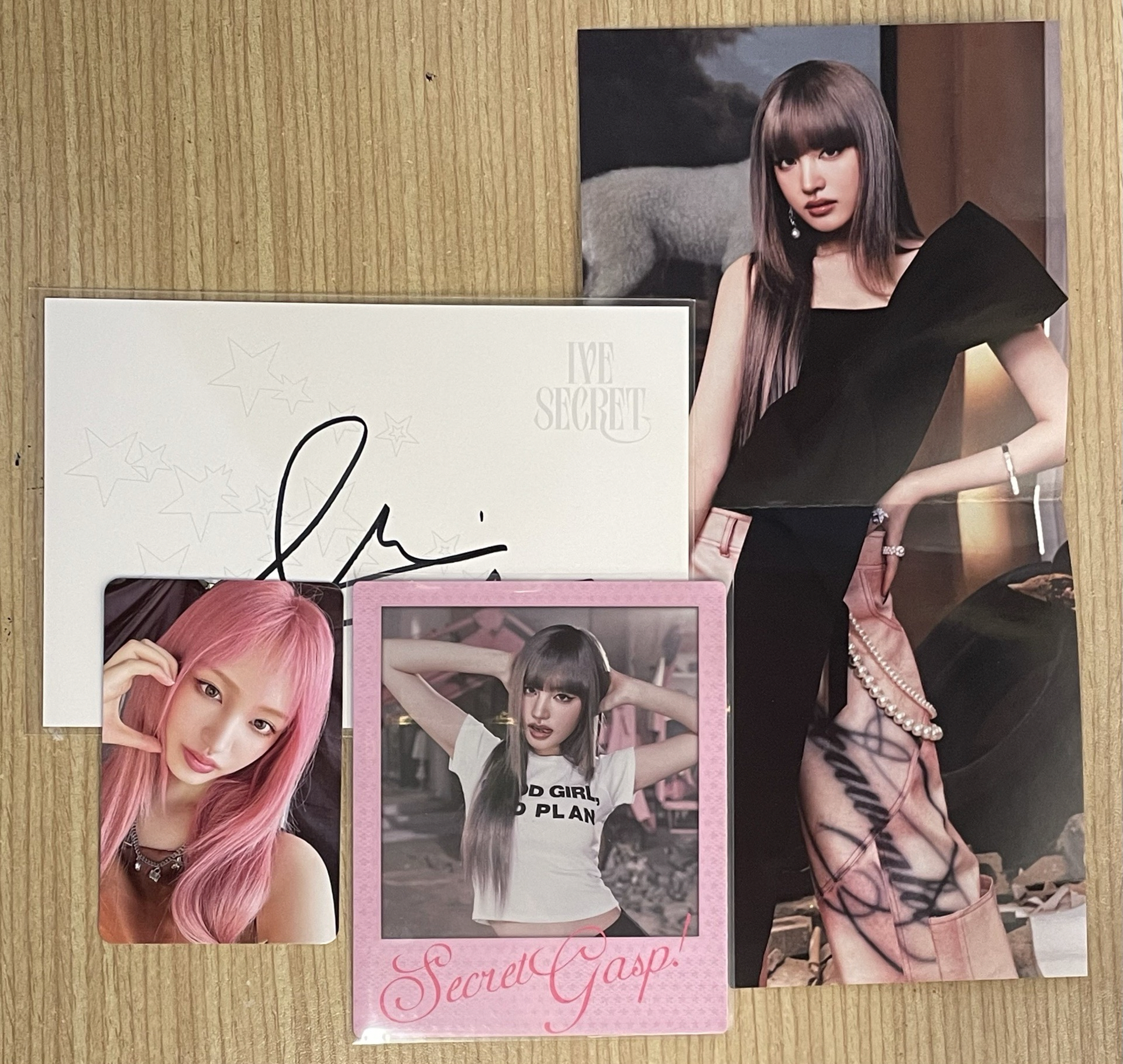 直出不綁/SECRET 美網 栗親簽名信片+栗專卡+栗小海報