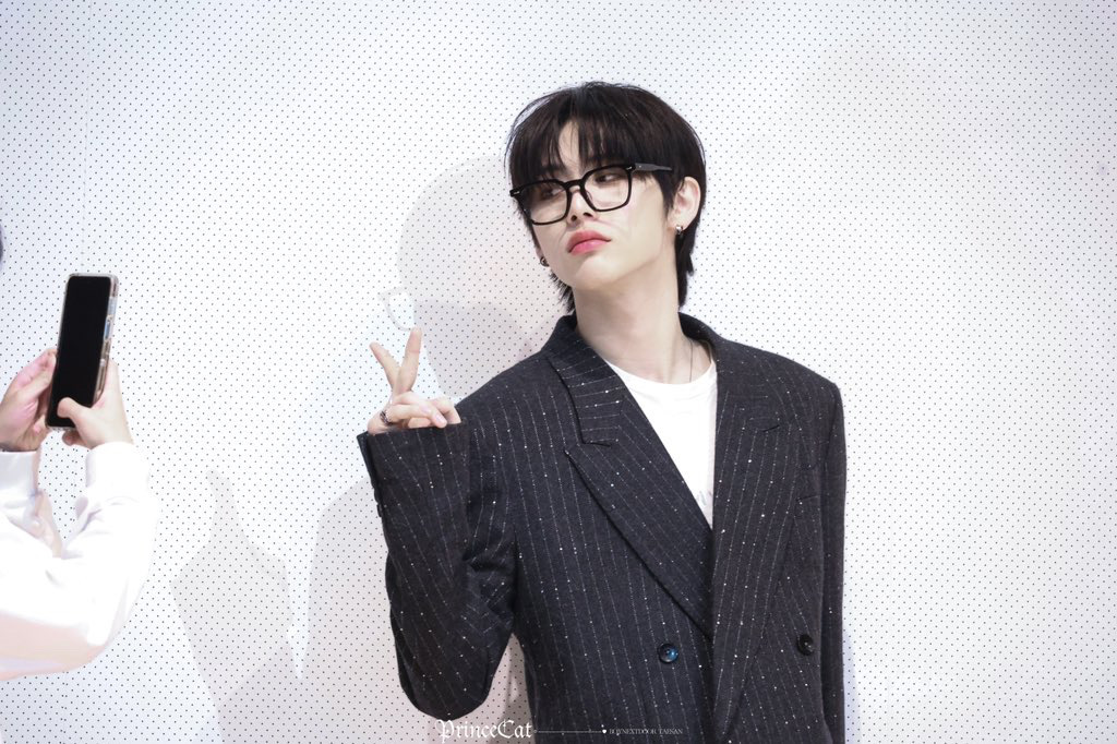 是芊芊啦ฅ•ω•ฅ