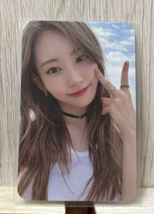 LESSERAFIM 迷二 jm櫻