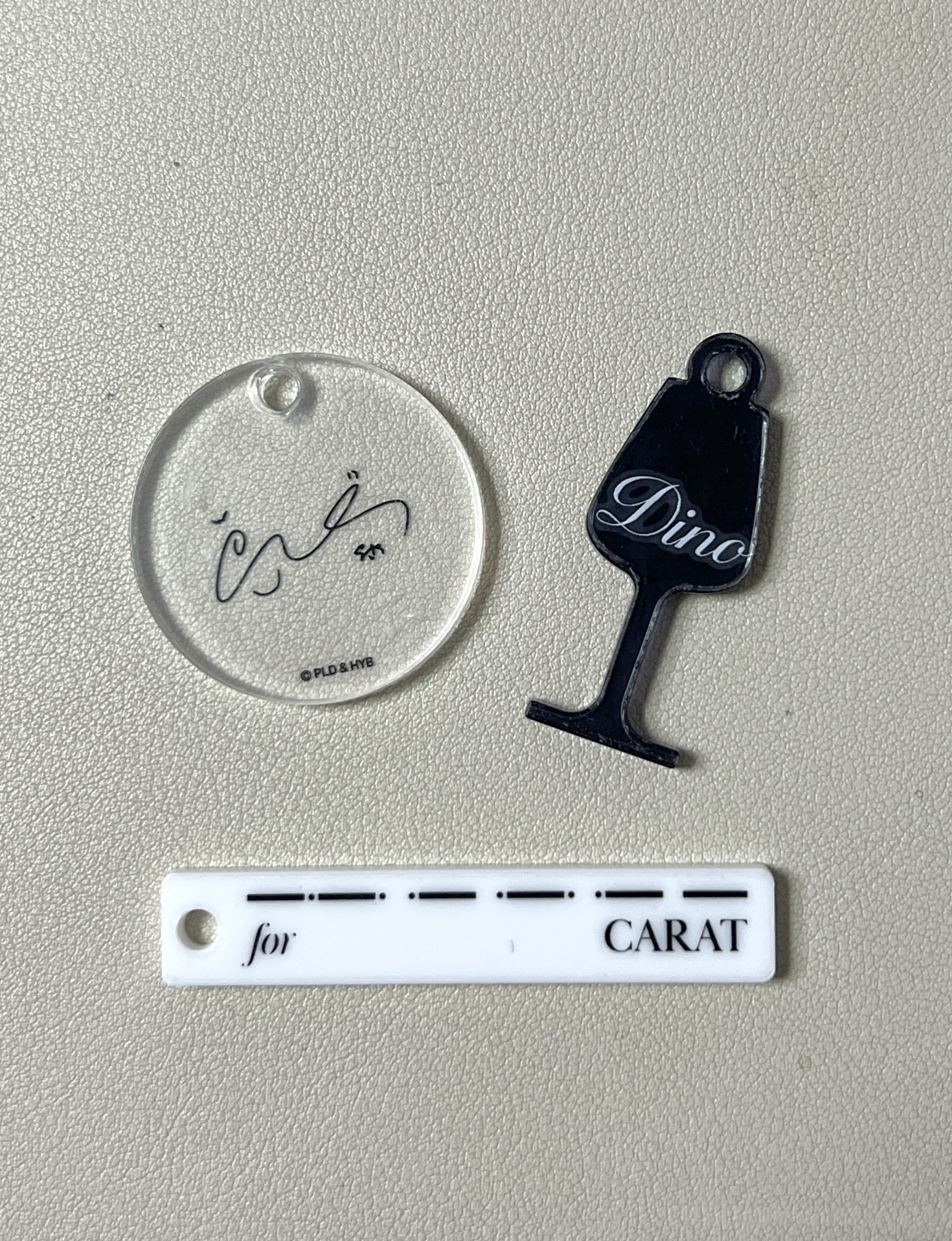 圓佑簽名、燦酒杯、for carat 不拆售