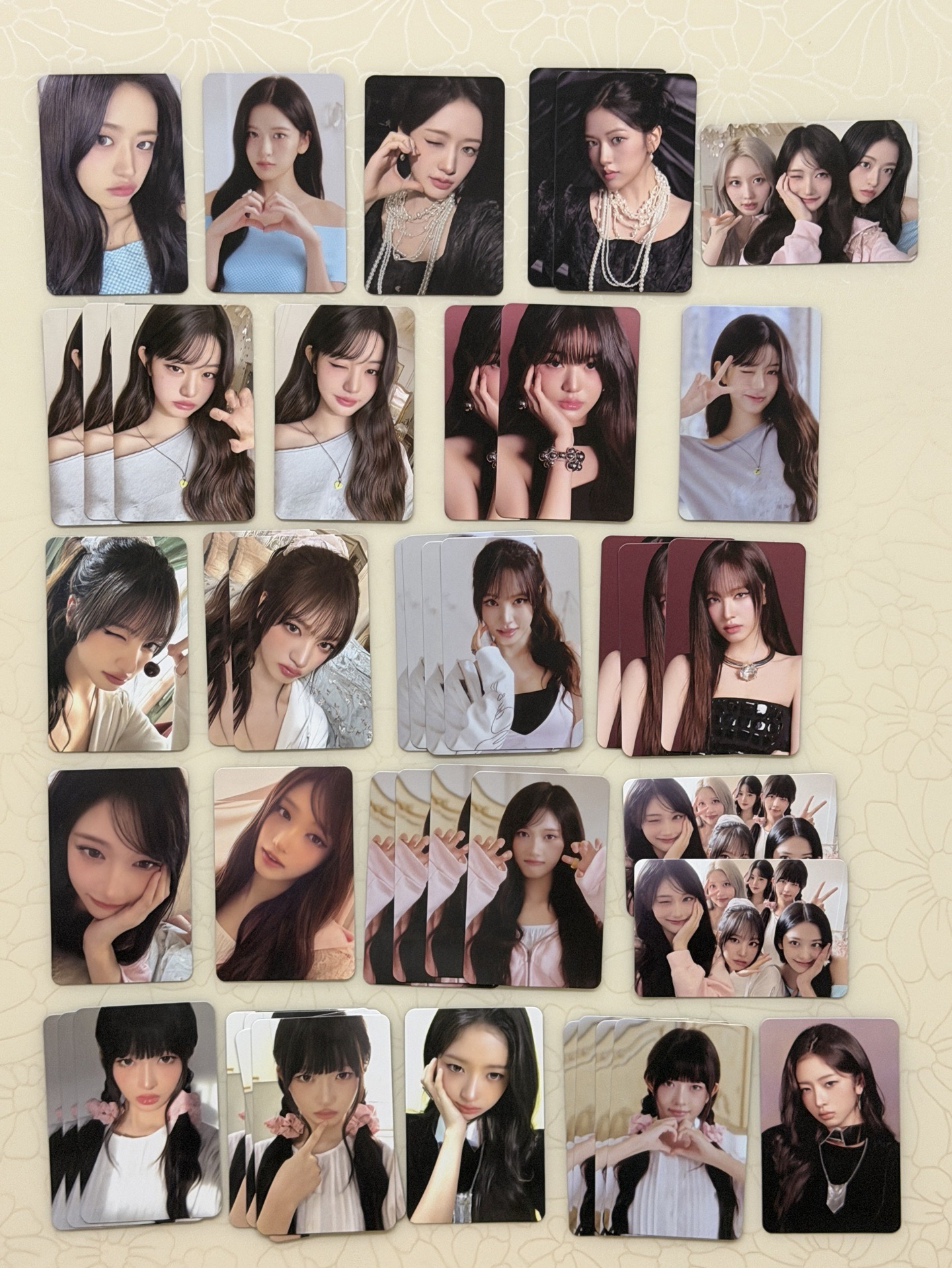 IVE二巡場週隨機卡包 已拆小卡