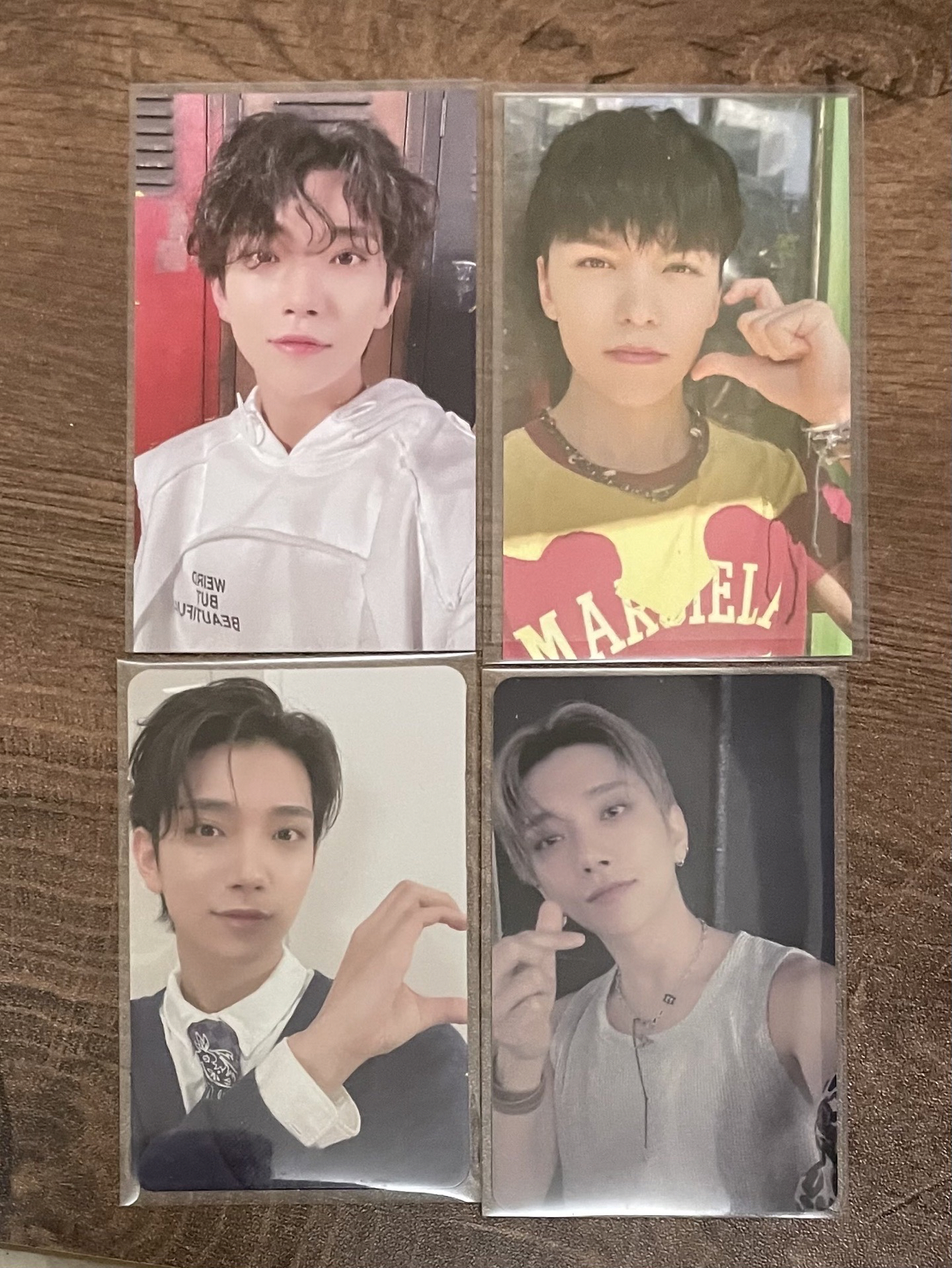 迷11埼玉場限 藍毛衣秀