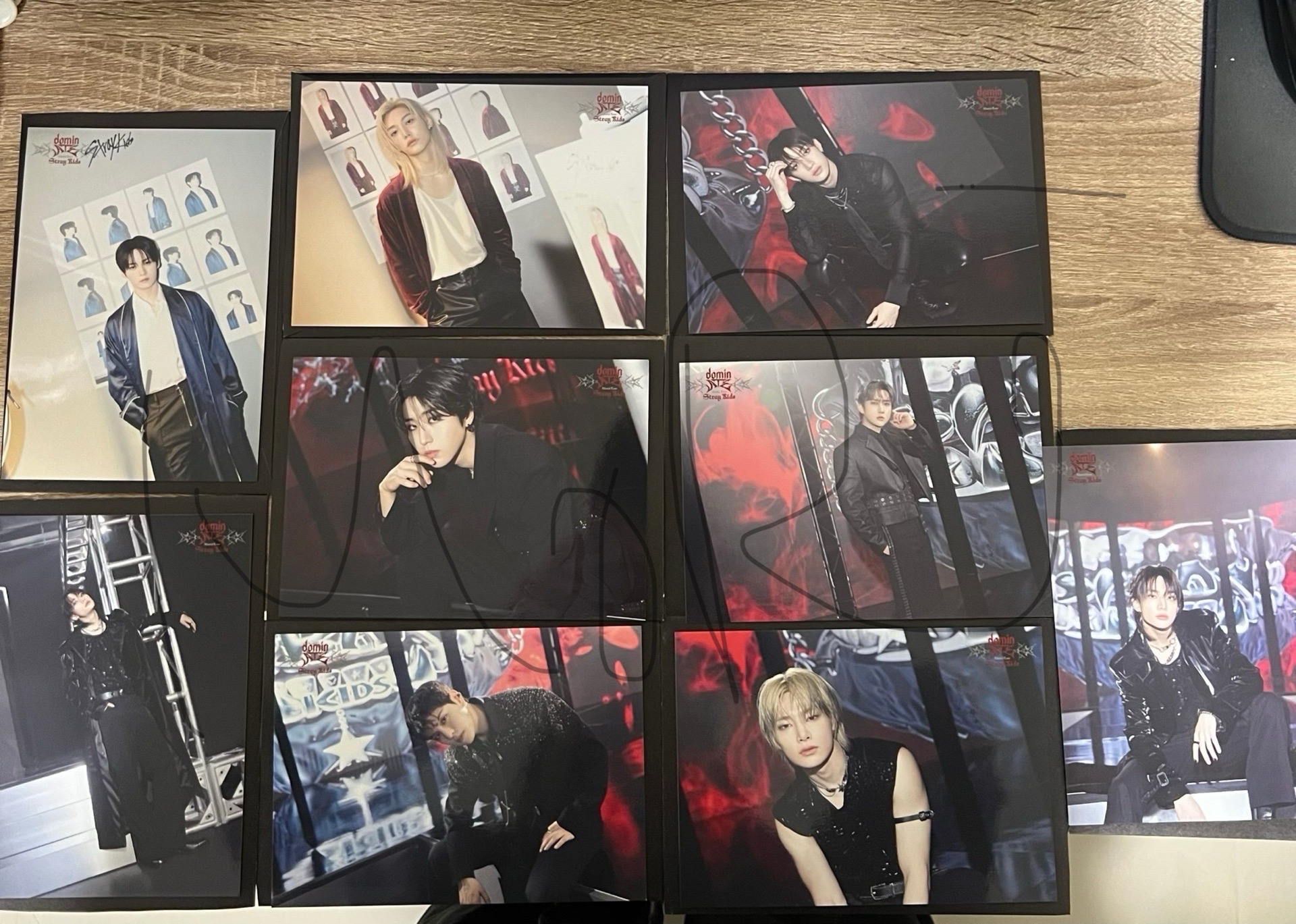 Stray kids 日本 dominate 周邊 隨機大卡 城 菲
