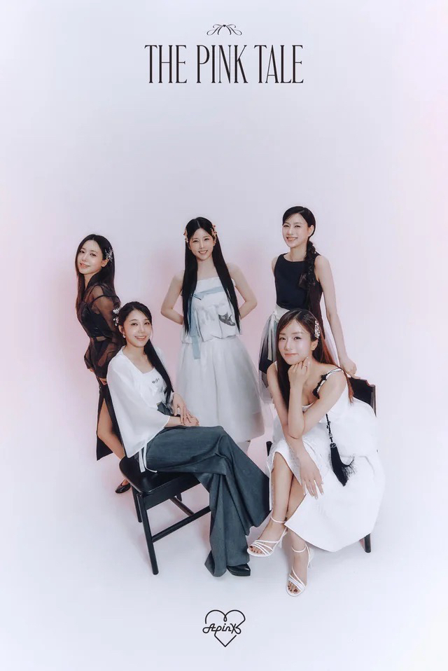 2026 Seaon’s Greetings - THE PINK TALE