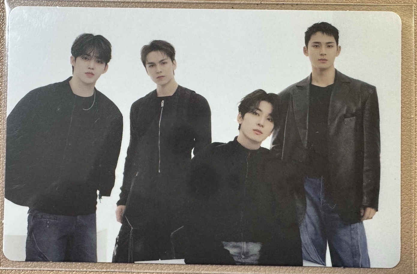 Follow 隨機卡 泡隊