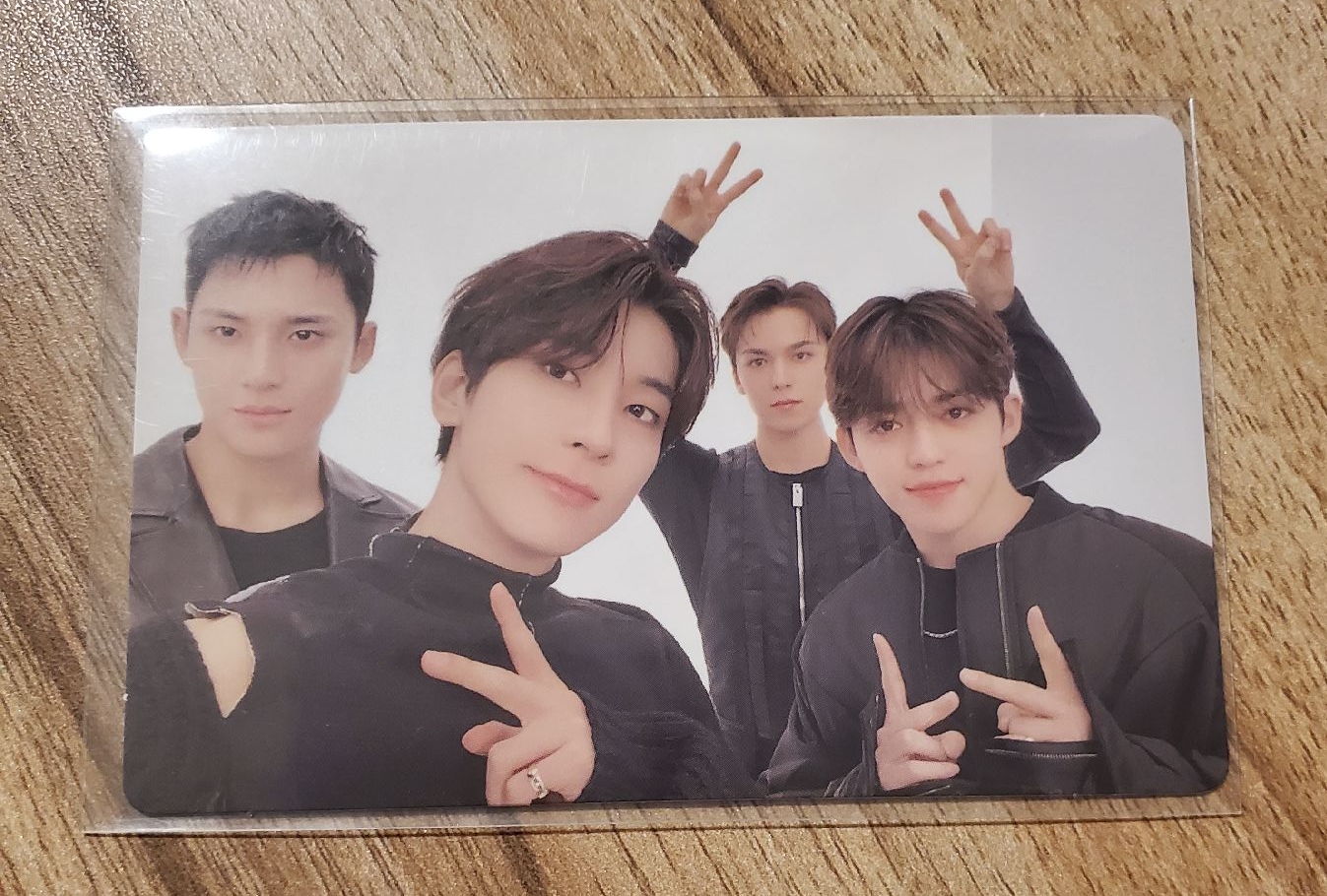 💙Follow again 隨機卡 泡隊