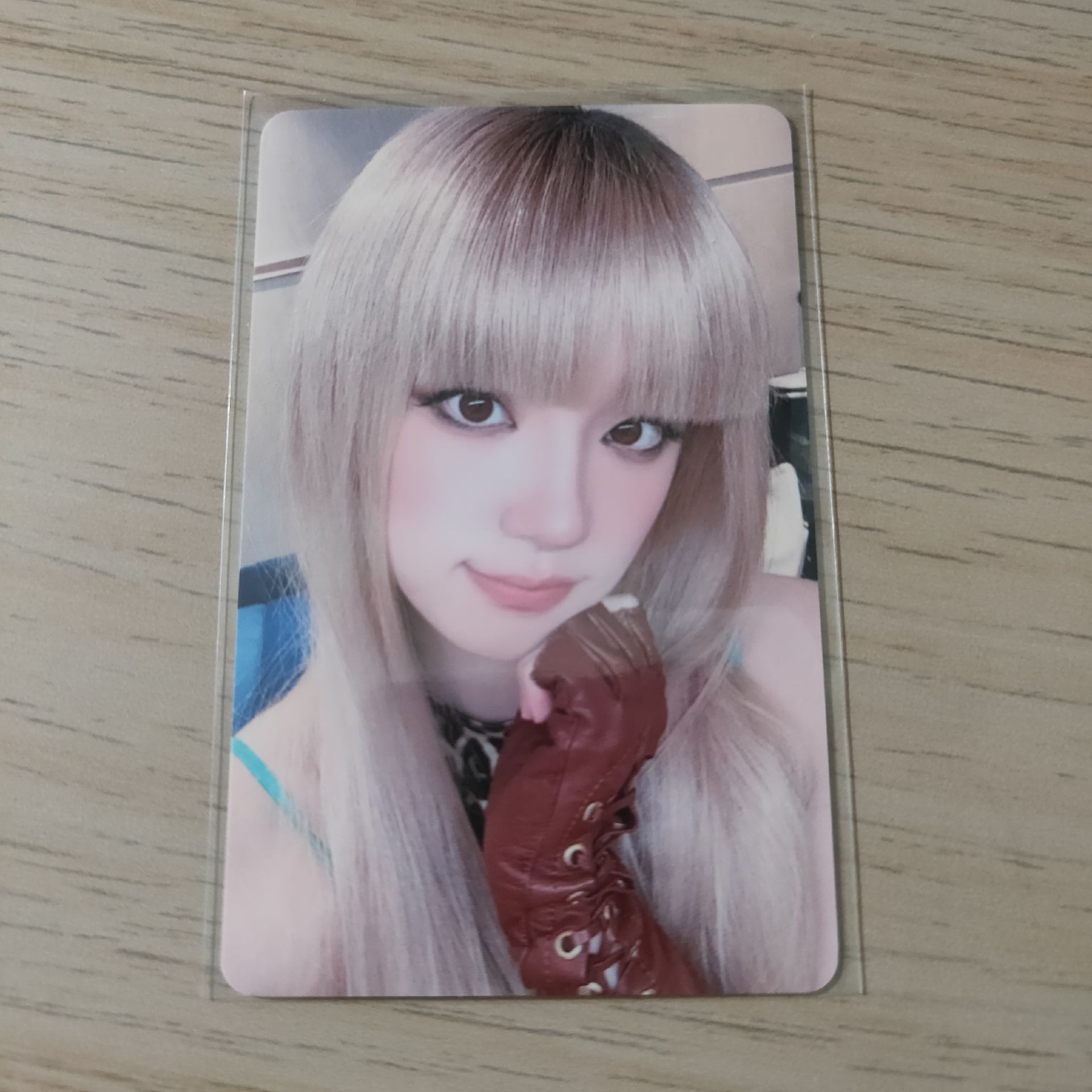 雨琦wvs線上簽售中簽卡全球僅50