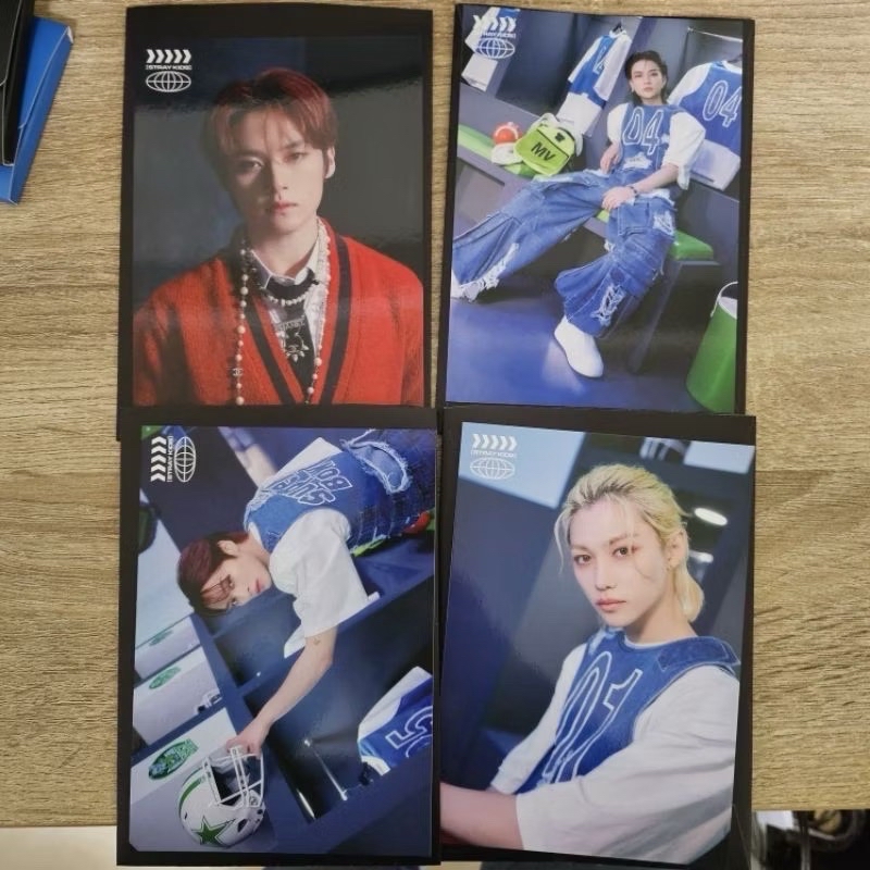 Stray kids 日本 Social path 日專周邊 隨機大卡 Lee Know