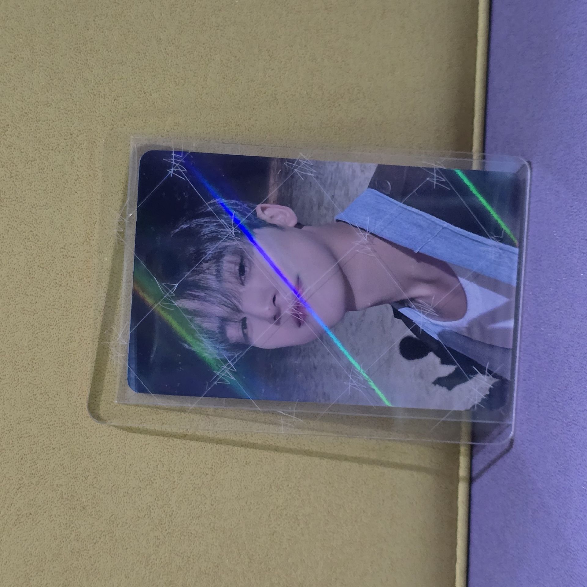 迷十閃卡 蜜蜂狗（不綁）