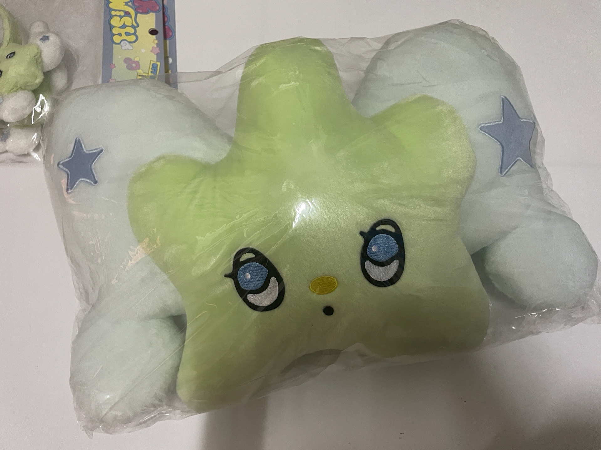 wichu 大抱枕組 含卡 全新未拆