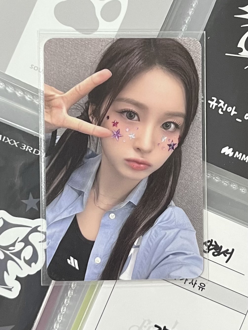 NMIXX 撒星星薛 中背