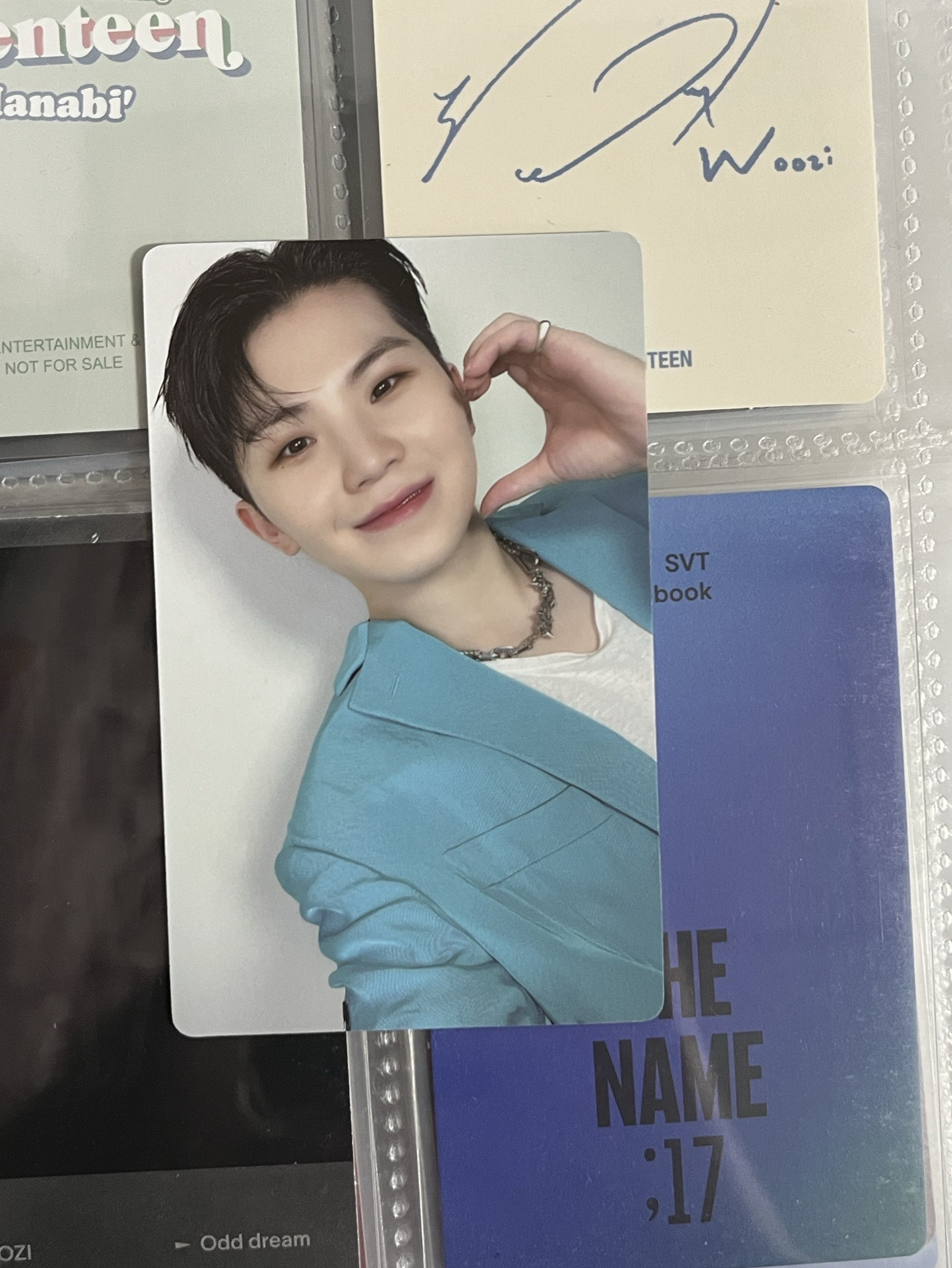 The name雜誌卡黑板 勳