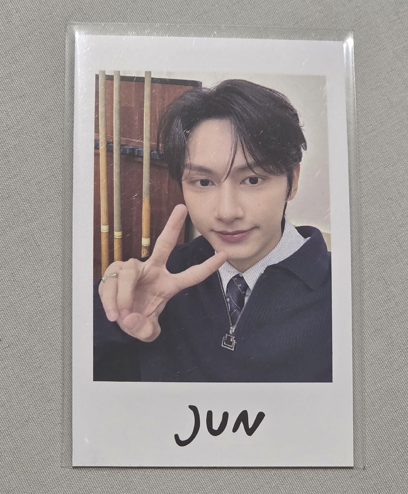 Holiday 拍立得 俊