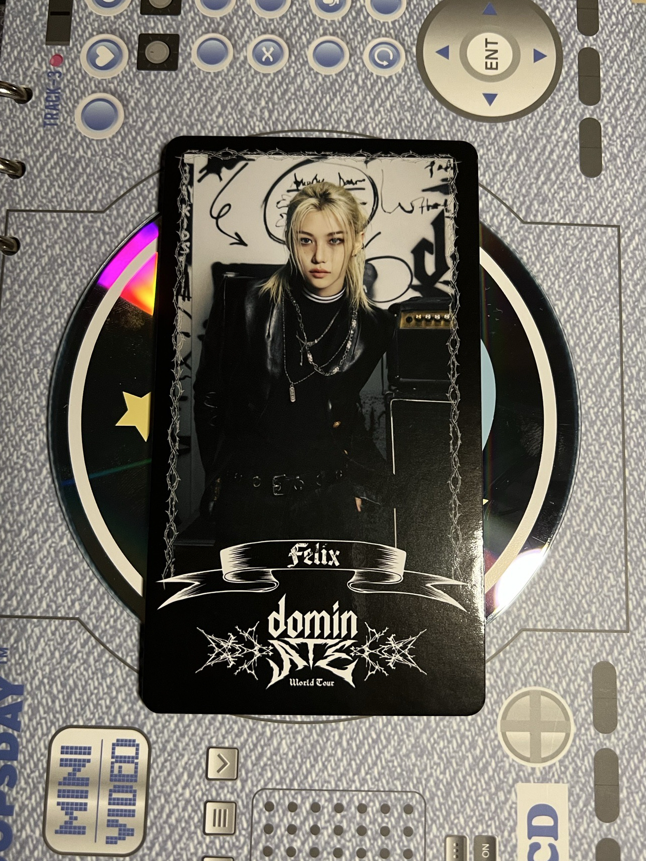 dominATE world tour 隨機卡包 菲