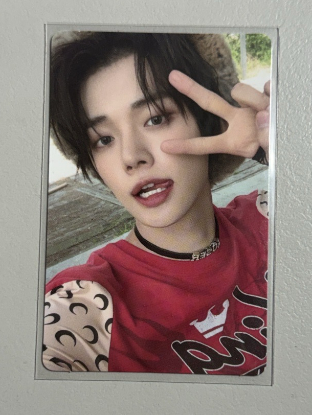 TXT 紅衣竣