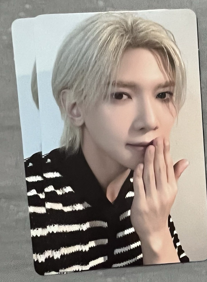 第一週卡包卡-掩嘴笑尚