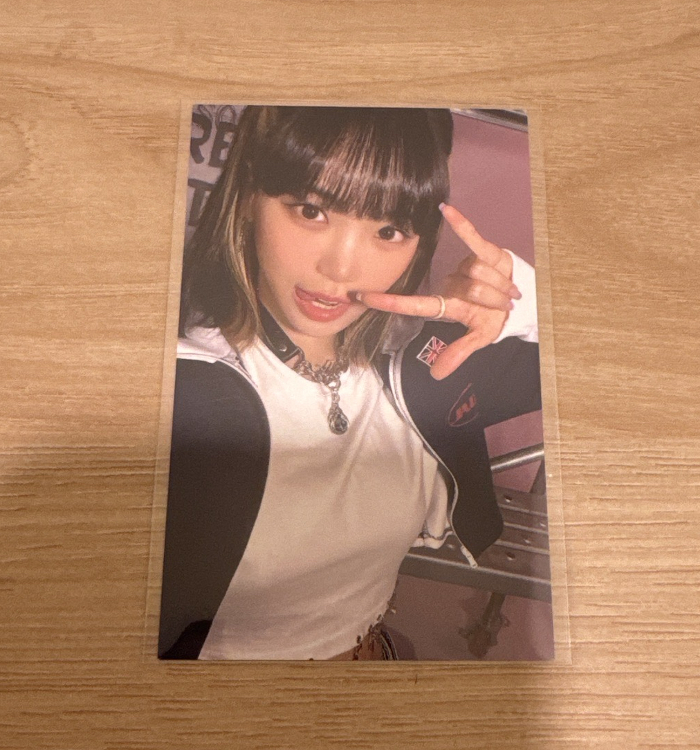 LE SSERAFIM 金采源 23fm FEARNADA衣服卡