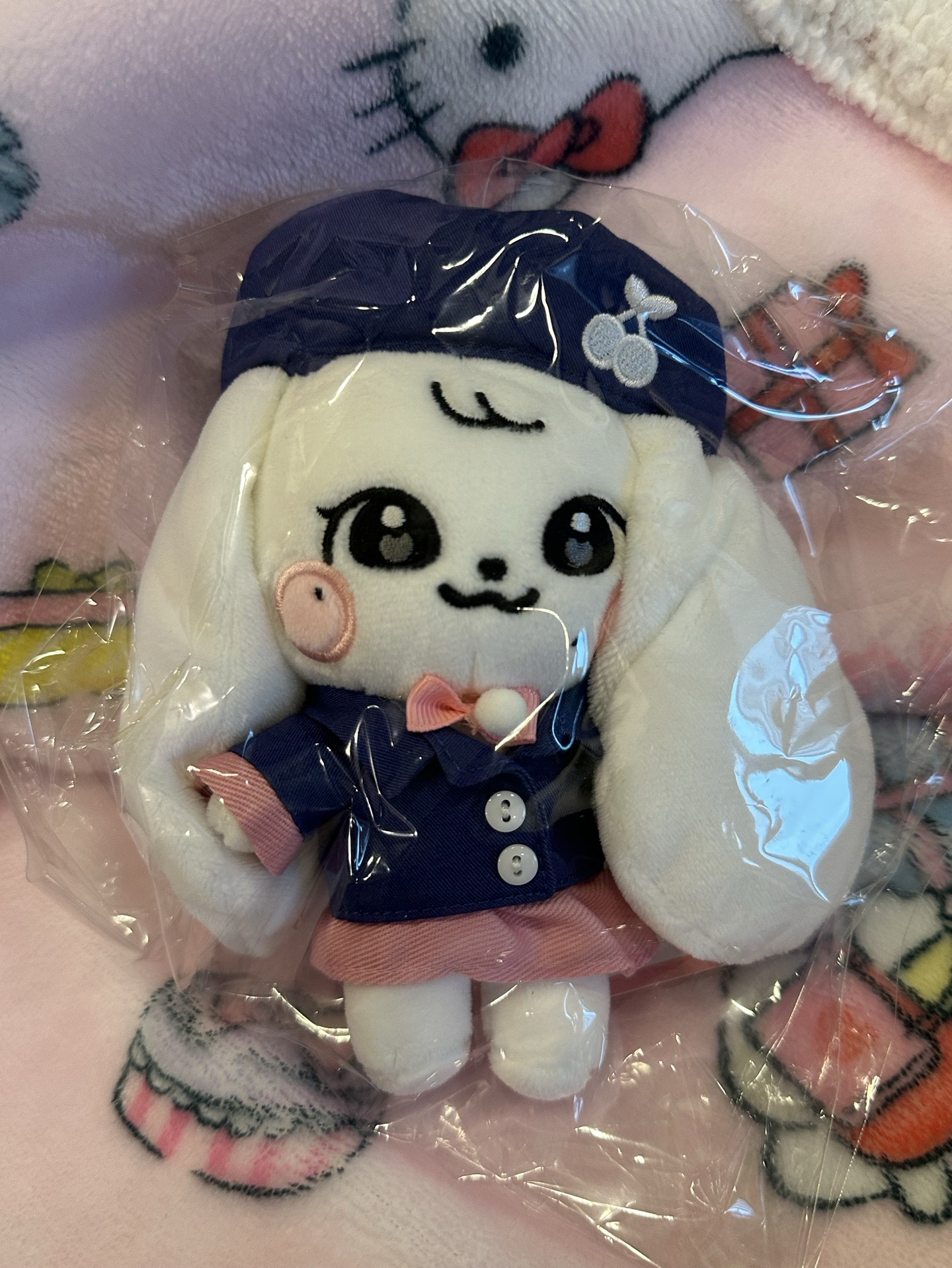 minive制服娃 員瑛cherry