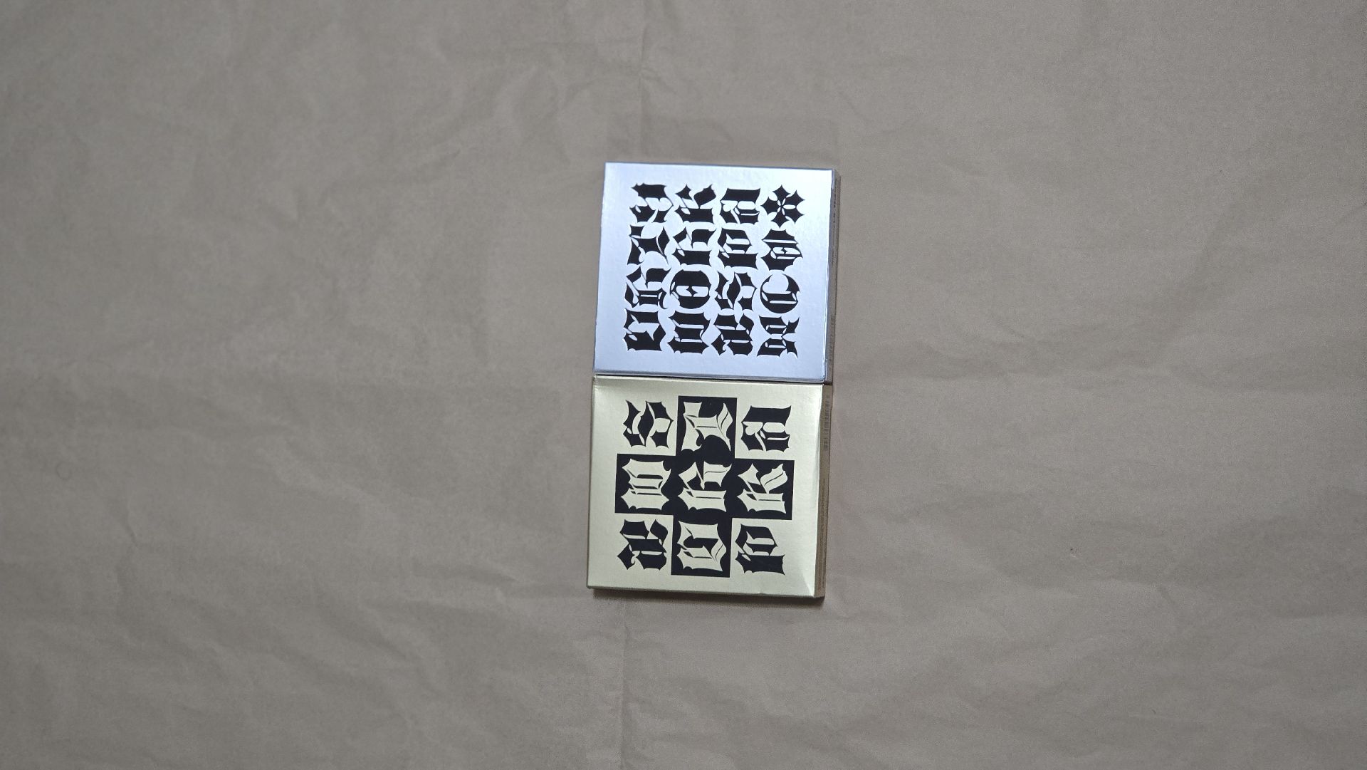 單曲 CASES版 兩版空專