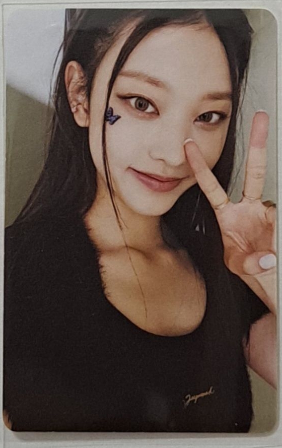 NewJeans haerin 出道wvs蝴蝶潾