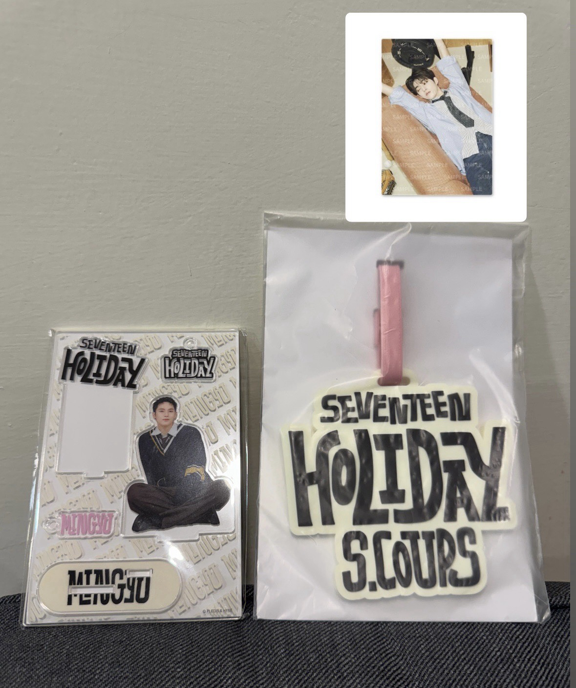 Holiday 周邊-珉奎立牌/勝哲行李吊牌含卡