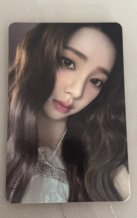 Aespa dirty work EL幸運卡Karina