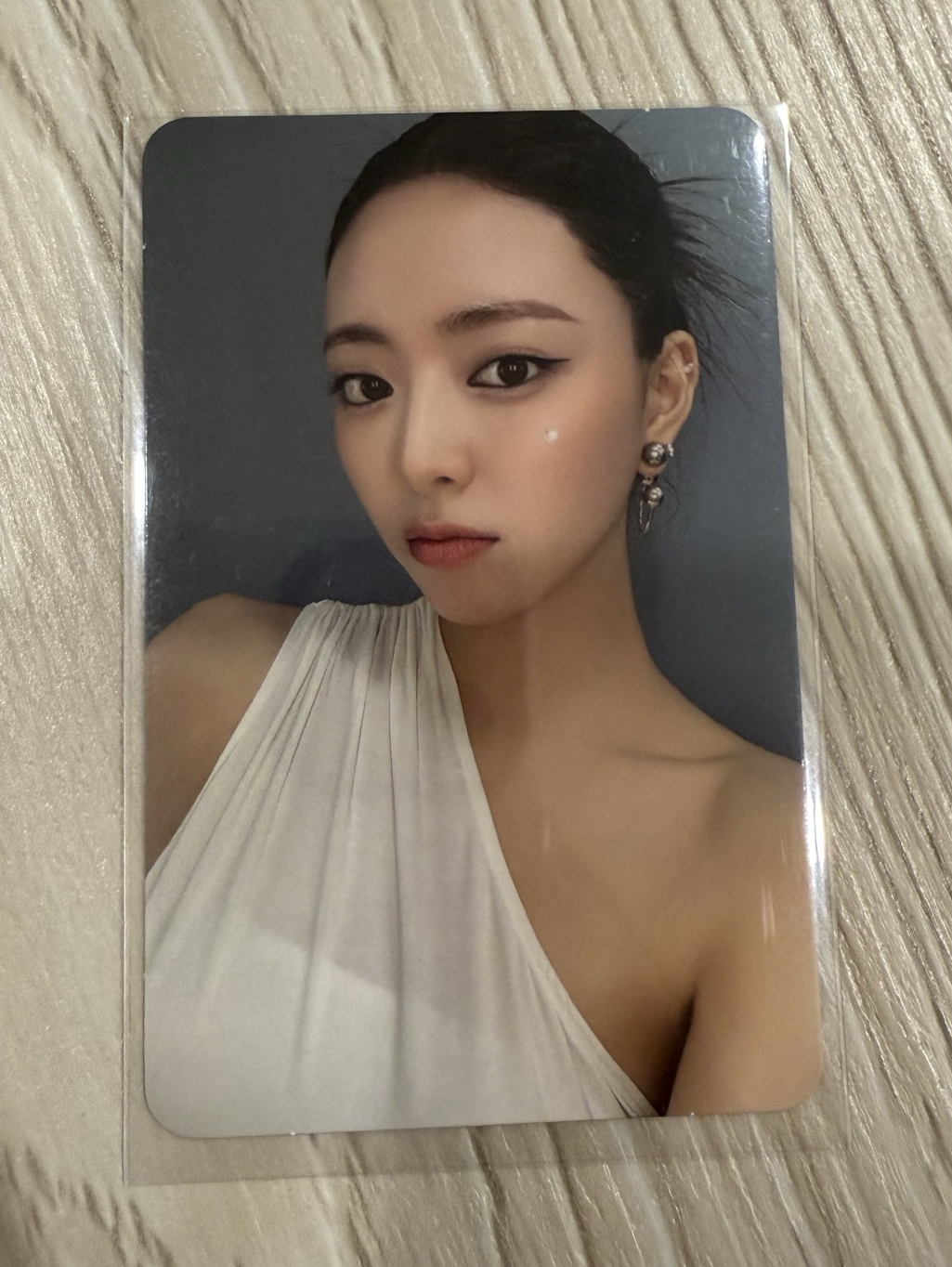 ITZY GOLD YUNA專輯卡