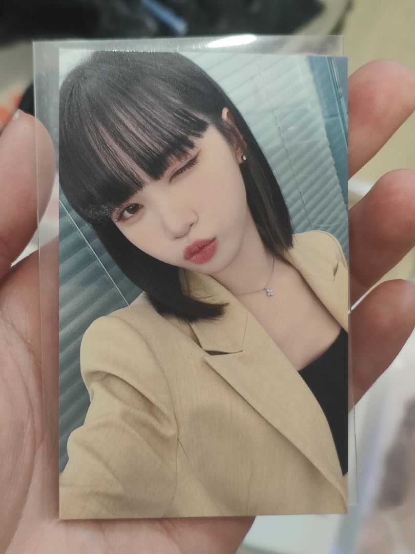 罰酒神卡 西裝采 環球幸運卡