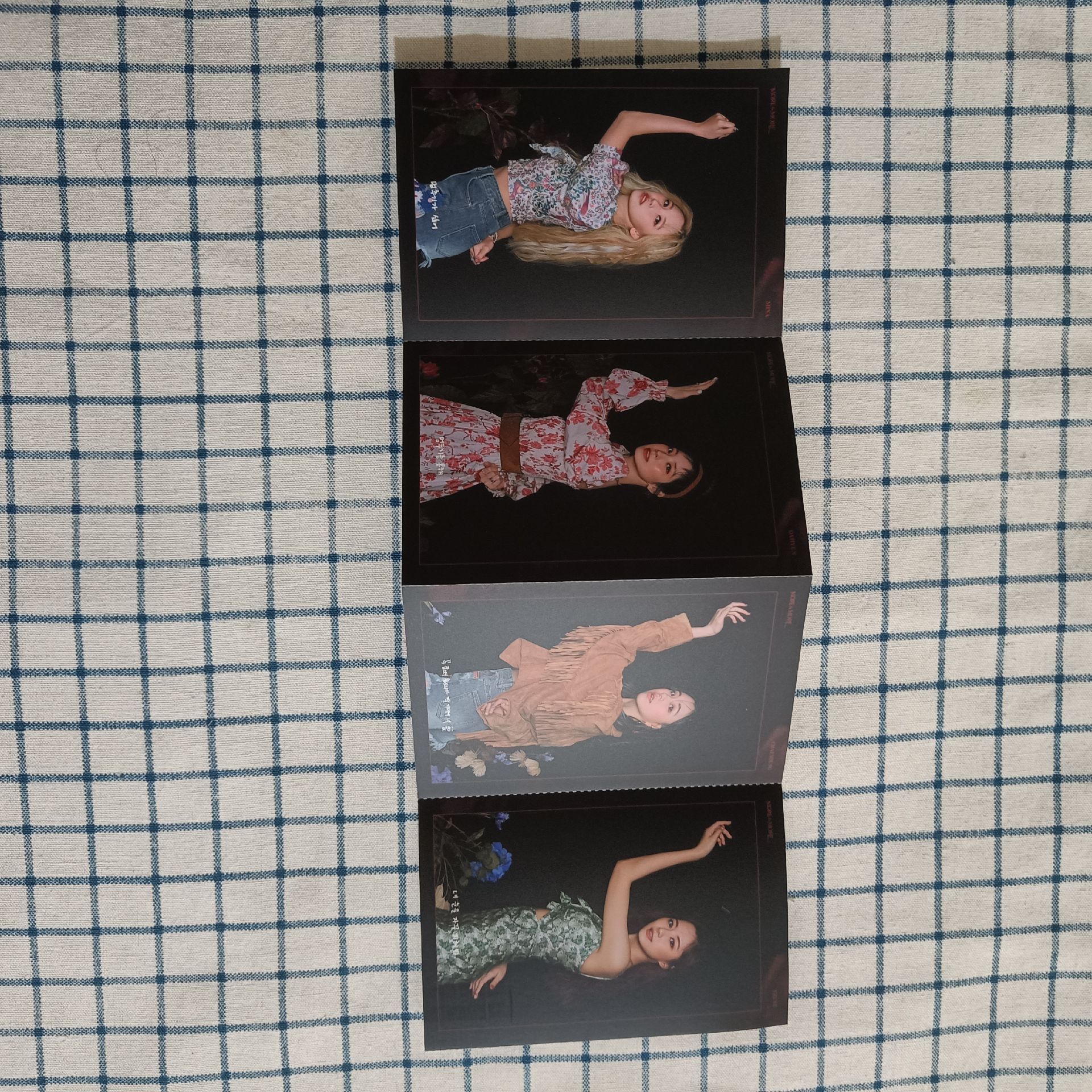 TWICE more&more摺頁明信片