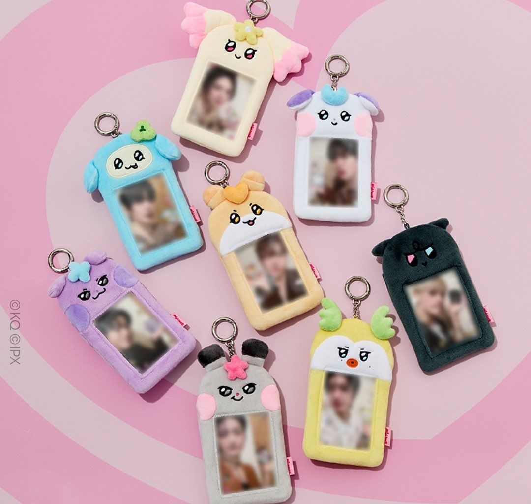 PHOTO CARD HOLDER PLUSH KEYRING