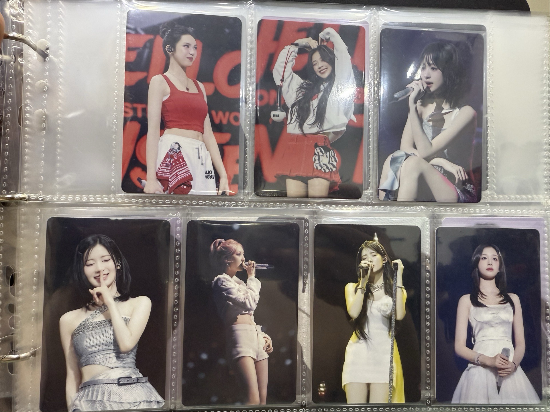 Babymonster 塔店演唱會 套出