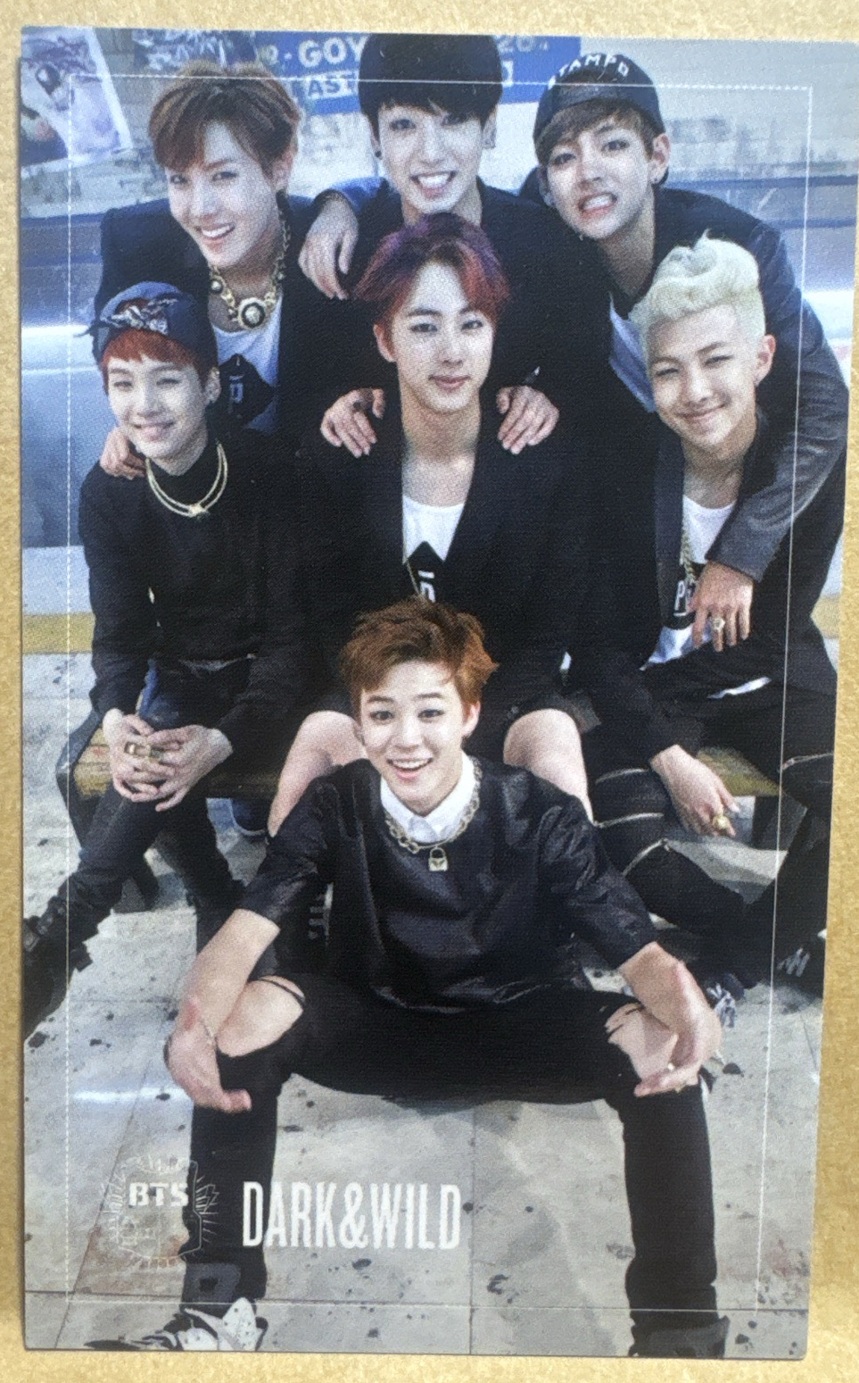 防彈少年團 DARK & WILD-團卡