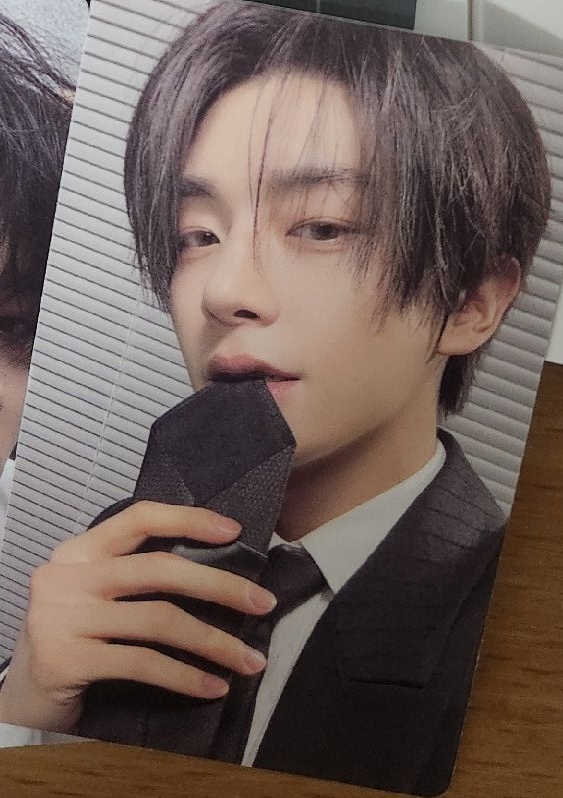 Jake 倫 迷六電子專 專卡