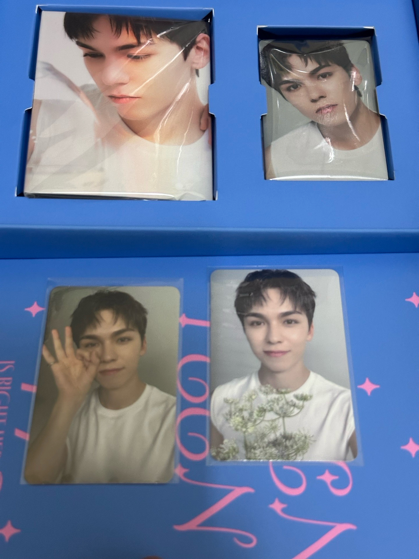 全新僅拆封 90含兩張隨機卡