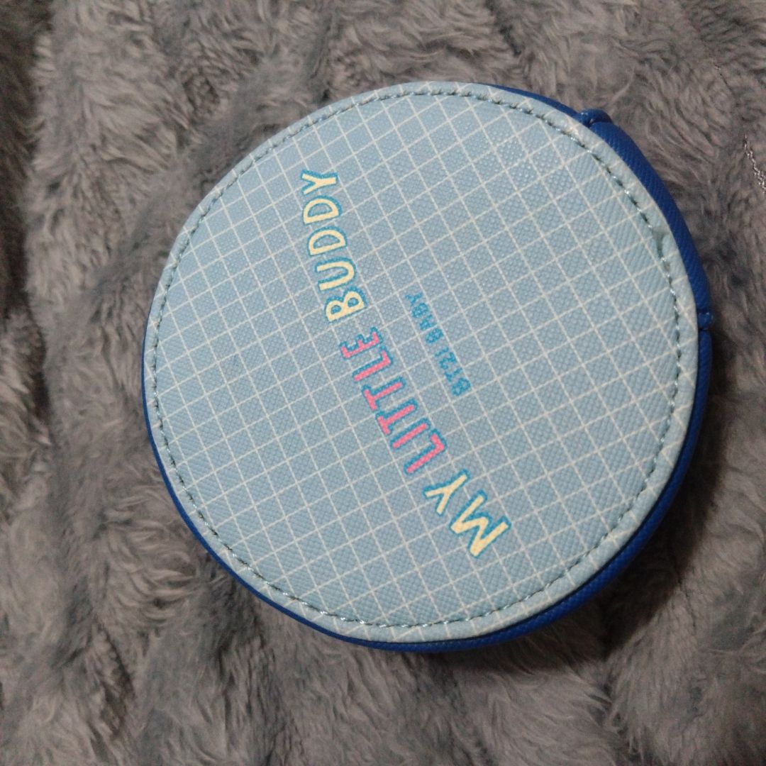 小包 內有使用痕跡