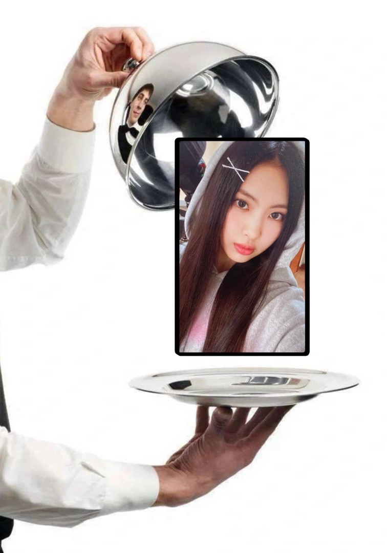 NewJeans Hyein fm場周卡包