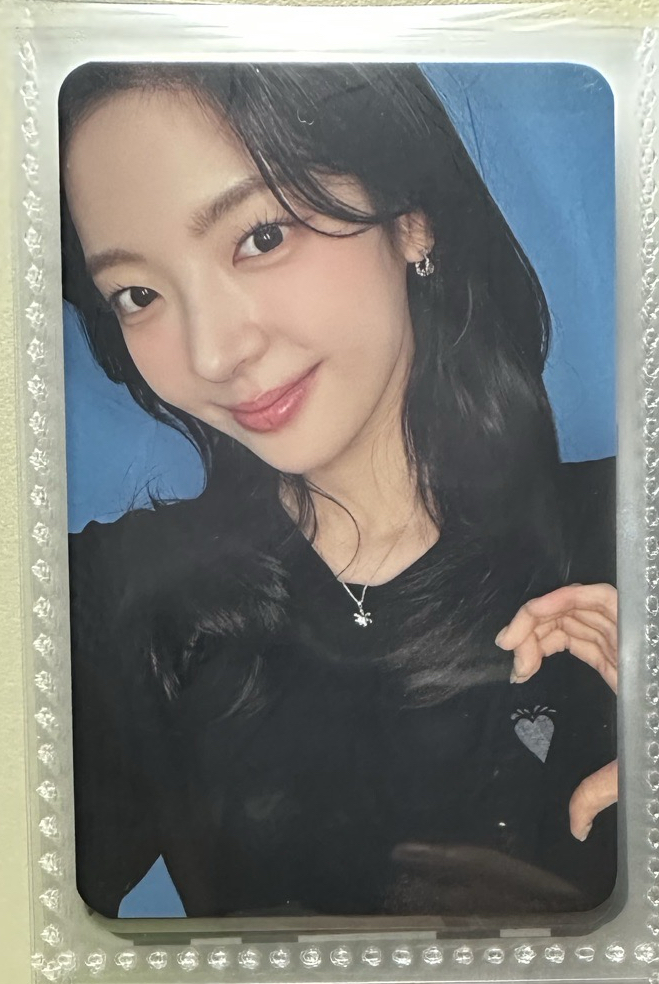 GWBG 快閃店 衣服卡