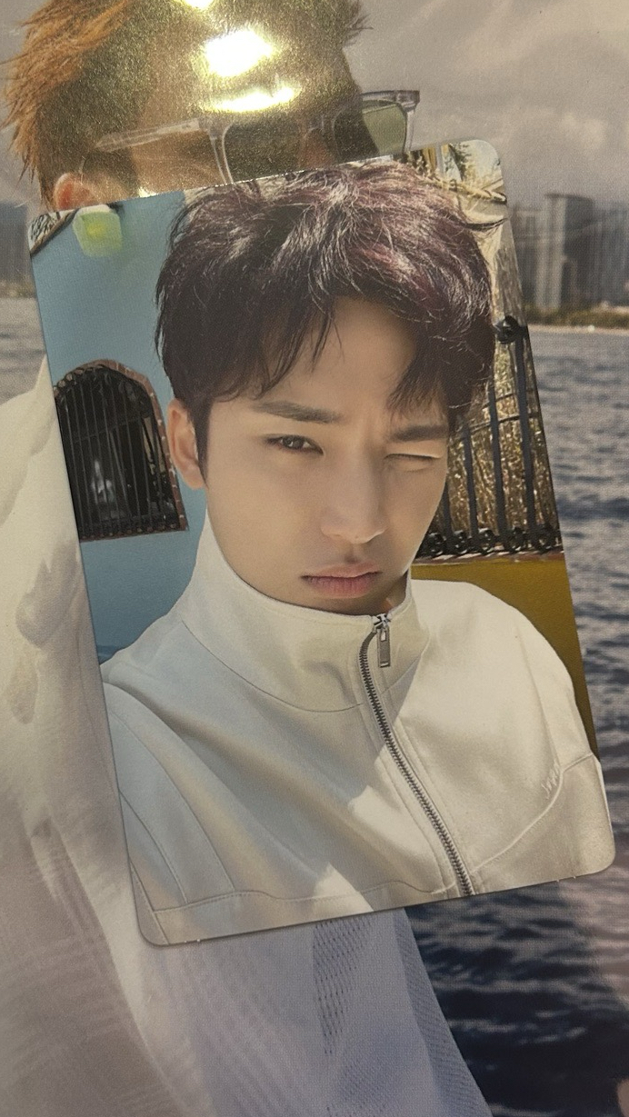 CxM Hype Vibes周邊