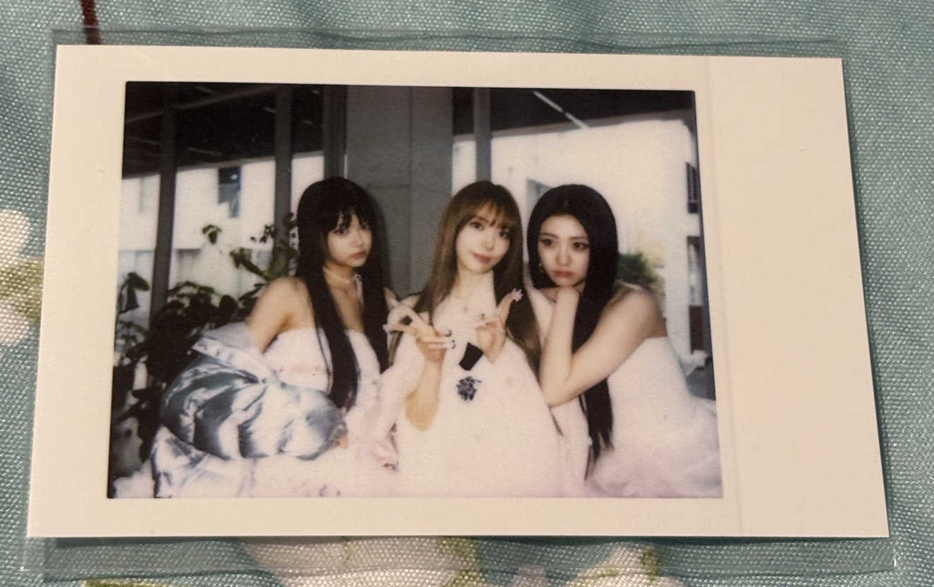 le sserafim 快閃 滿額限定卡