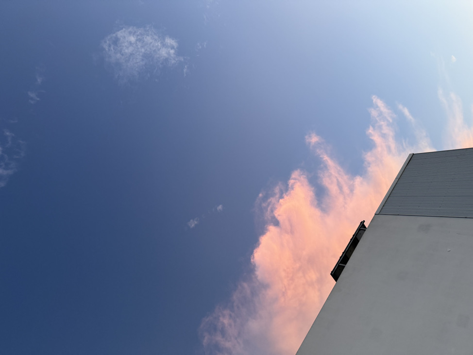 克拉向前衝☁️