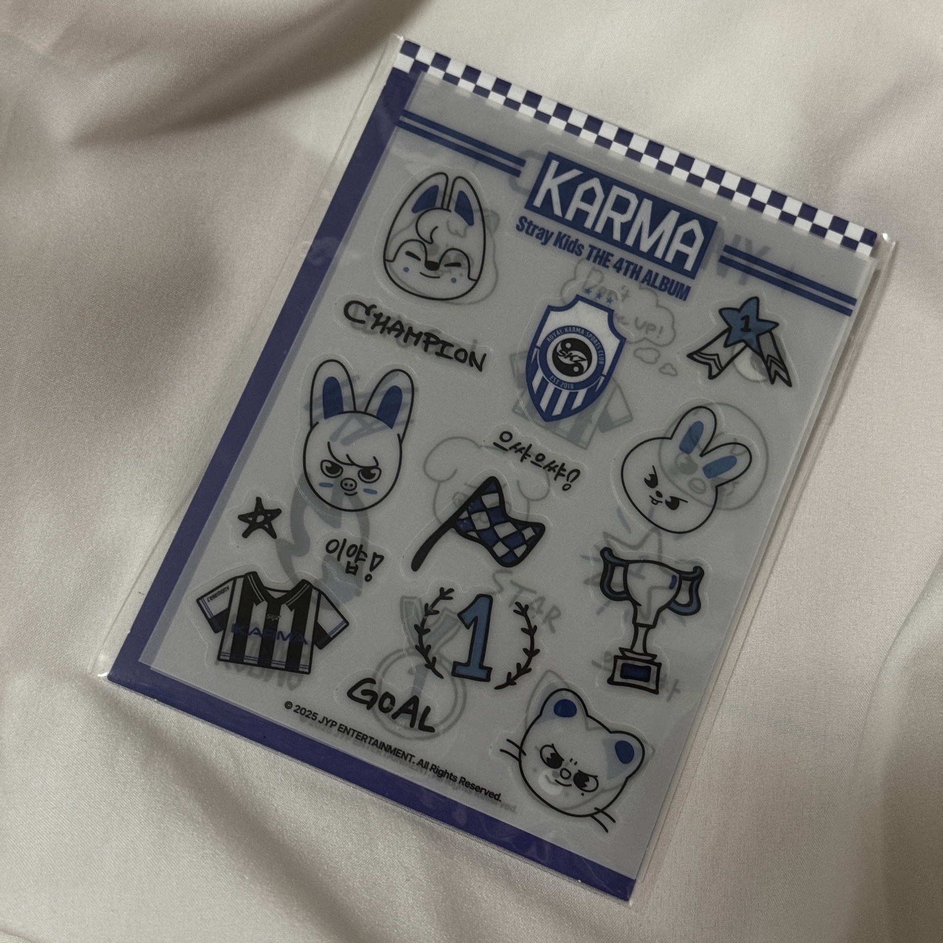 KARMA 快閃店貼紙